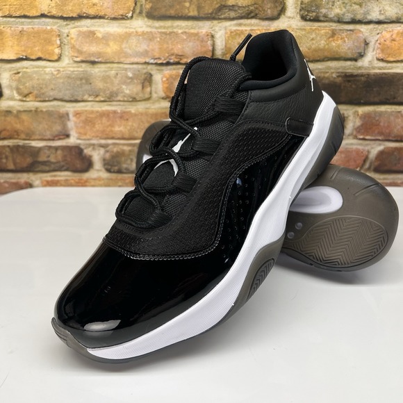 Air Jordan 11 Men´s Size 9 CMFT Low Basketball Shoes...